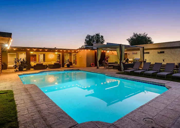 Desert Oasis Tropical Paradise * Scottsdale